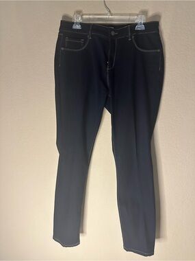 Artisan N Dark Wash Jeans - Navy Blue